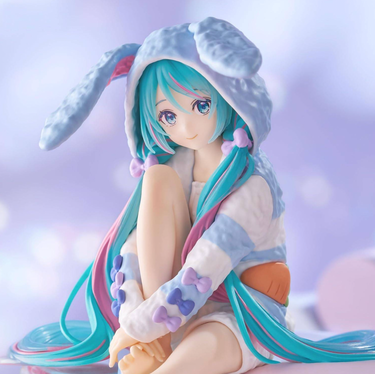 HATSUNE MIKU - Bunny Ears Figure( 14CM)