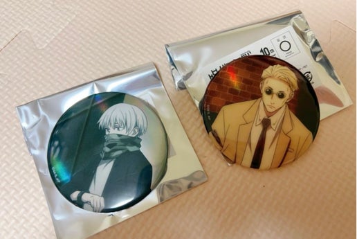 Jujutsu Kaisen 10th Anniversary Holographic Tin Badge (1 Random)
