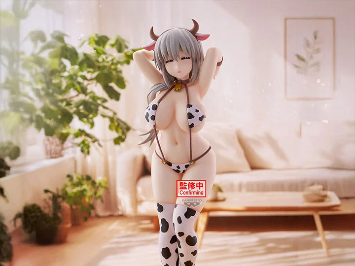 Uzaki-chan Wants to Hang Out! Glitter & Glamours Tsuki Uzaki Figure