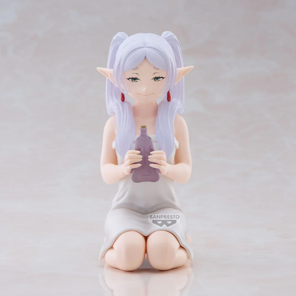 Frieren: Beyond Journey's  End  Relax Time - Frieren Figure ( 13 CM)
