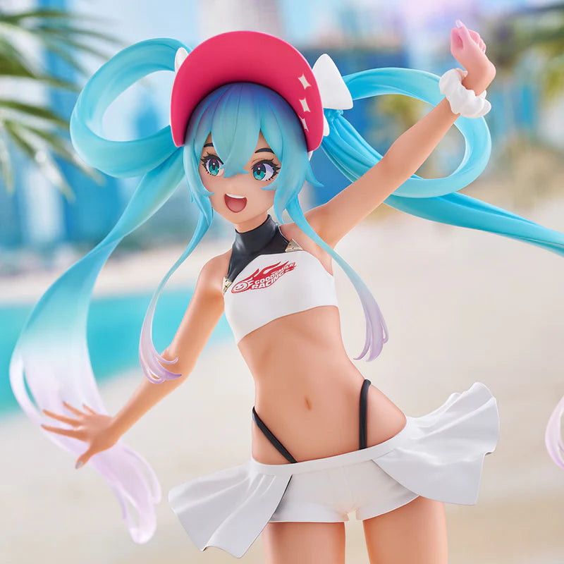Hatsune Miku GT Project Figure -Racing Miku 2024 Summer Holiday Ver.( 23 CM)
