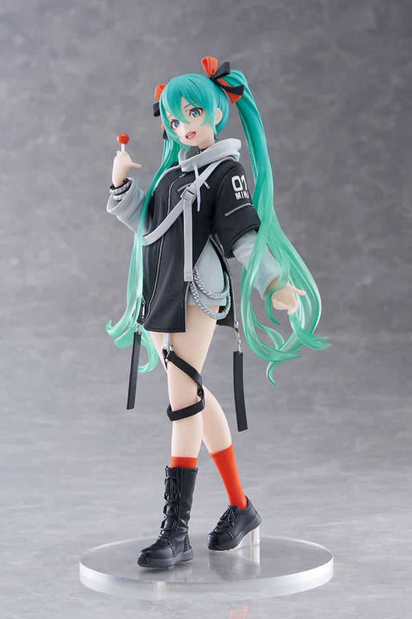 Pre-Order Hatsune Miku Figure Fashion (PUNK Ver.)